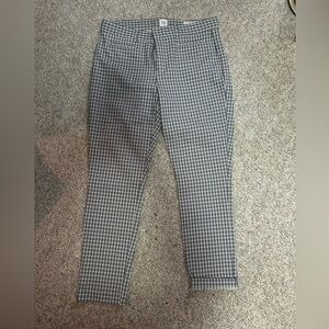GAP women’s Checkered Chinos - Black and White